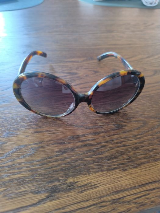 Okulary przeciwsłoneczne Miu Miu