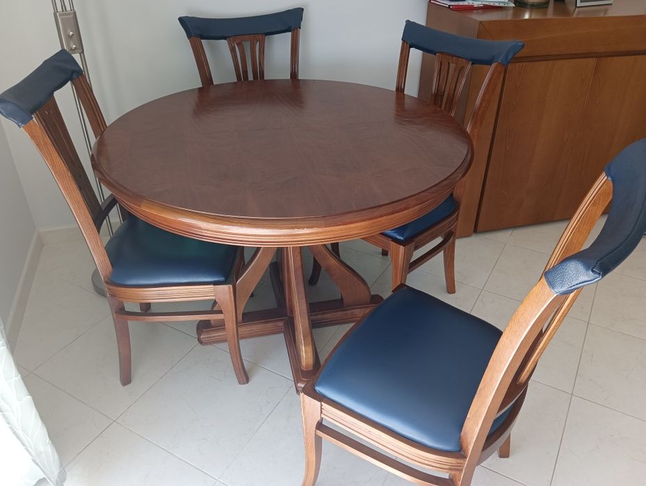 Mesa jantar madeira Castanho com 4 cadeiras