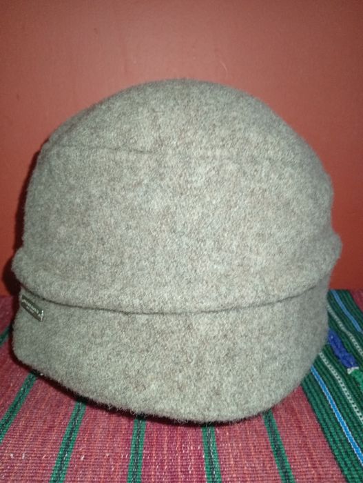 Czapka wełniana, kapelusz, toczek Seeberger