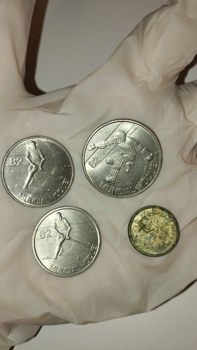 1982 World Hockey Coins