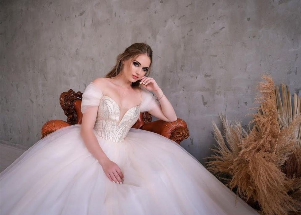 Сукня весільна від дизайнера