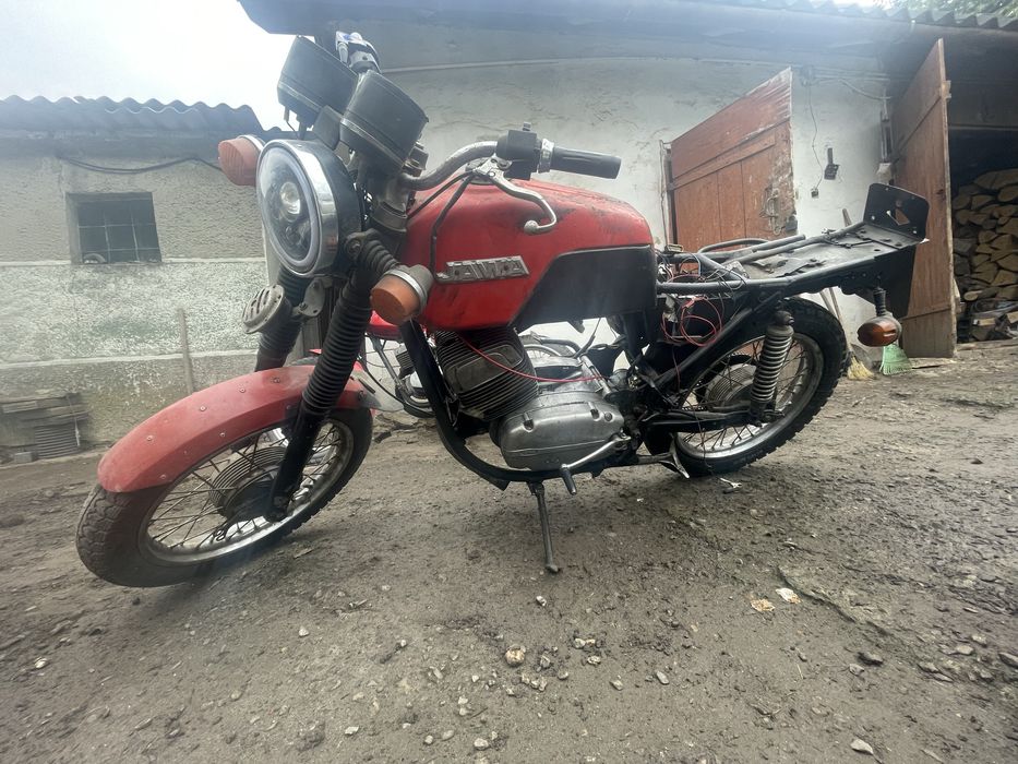 Jawa 638 під відновлення