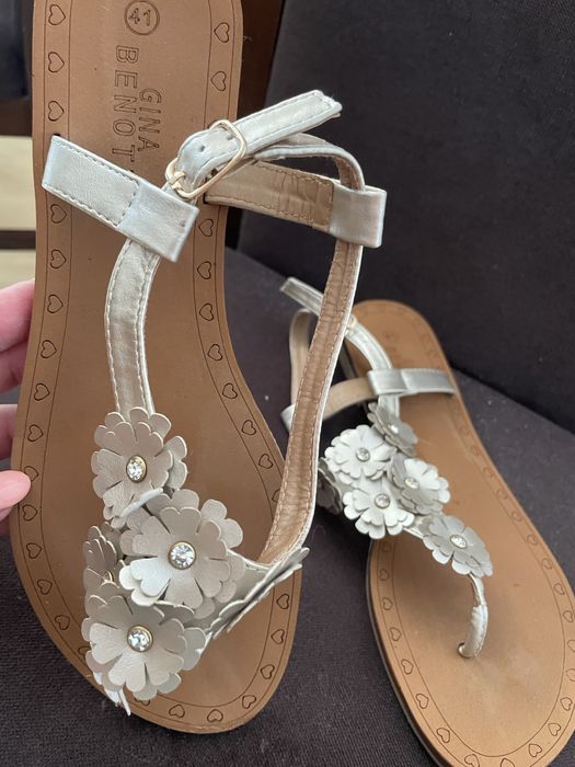 Sandalki japonki Gina Benotti 41