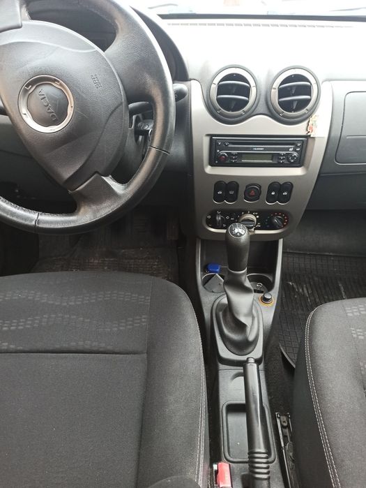 Dacia Sandero Stepway 2009 r. 1.6 mpi