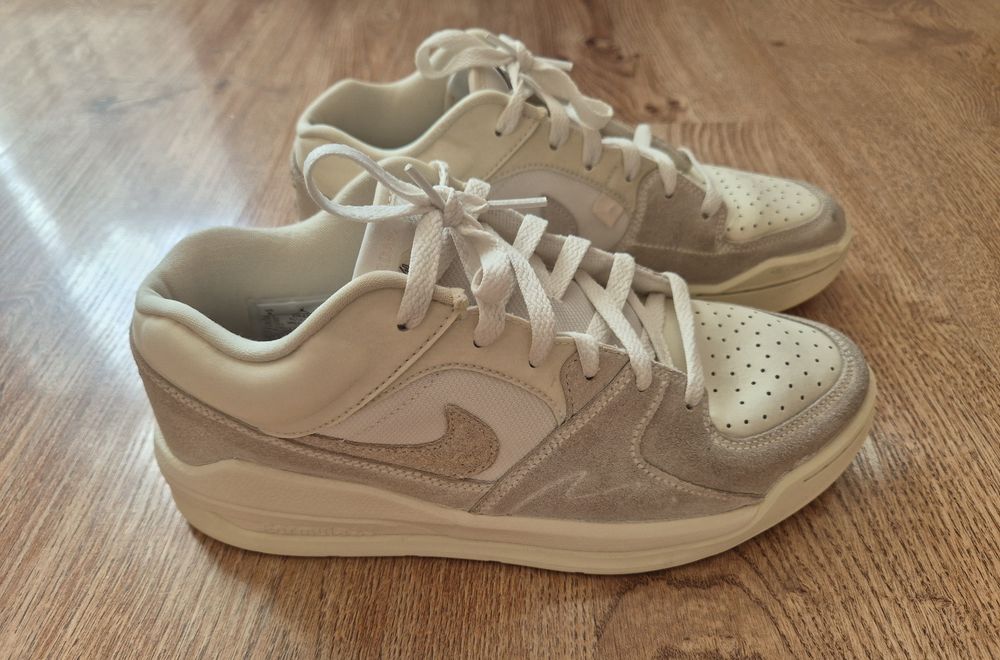 Jordan stadium 90