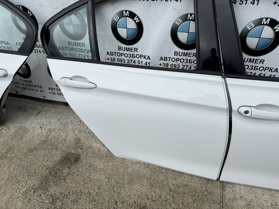 Бмв ф30 двері колір а300