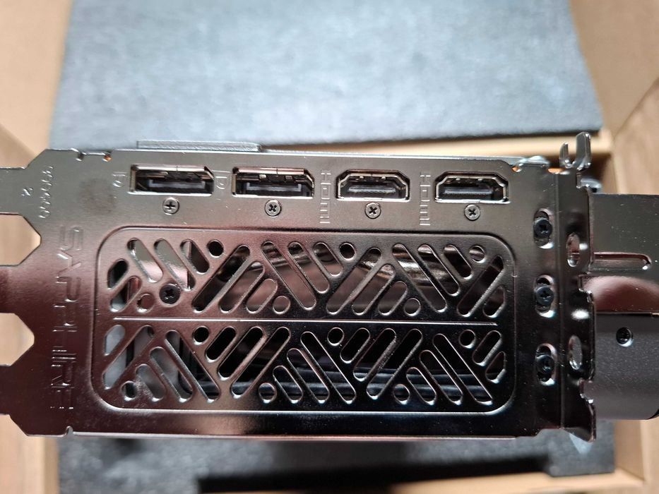 Sapphire Nitro+ Radeon RX 7800 XT 16 GB – gwarancja, komplet, stan idealny