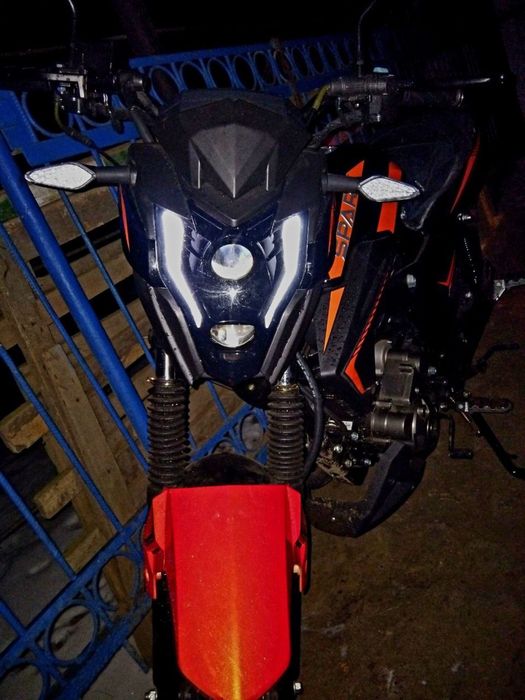 Спарк 200  почти новий не разу не ламався