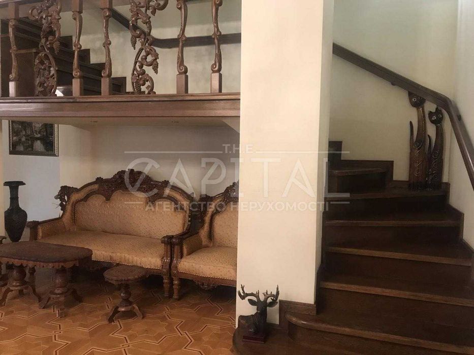 Оренда Будиночку Голосіївський район вул. Теремківська 250 м2