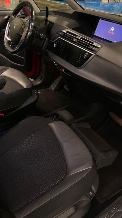 Citroën C4 Picasso LaFerrari  1.2  TOPO DE GAMA, como NOVO Speictourer