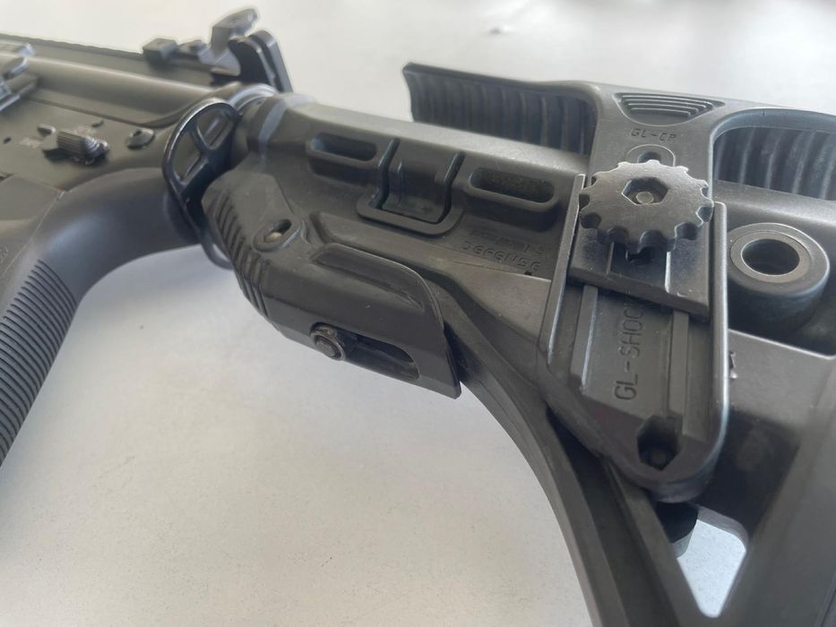 M4 Specna Arms SA-A28 TiTan - airsoft + Colete