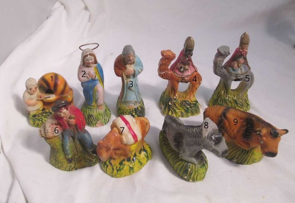 Figuras de presépio em cerâmica antigas