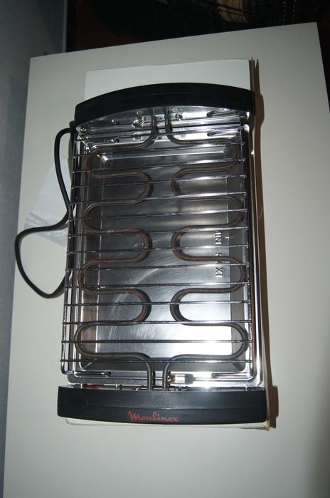 Grelhador Elétrico Moulinex, nunca usado