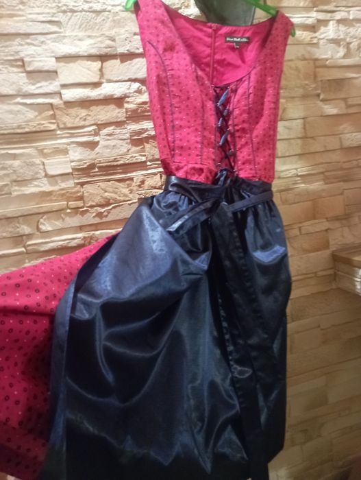 Strój sukienka bawarska