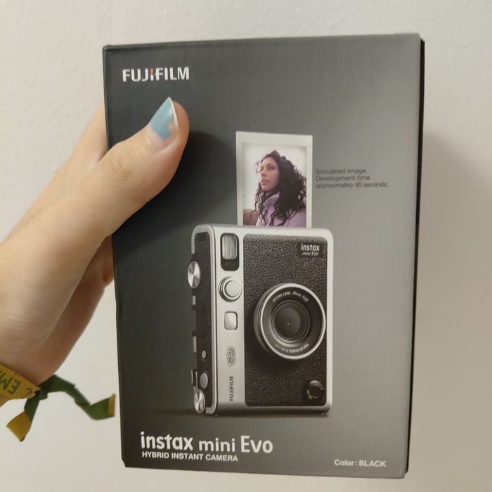 Instax mini evo 180 euros semi-novo
