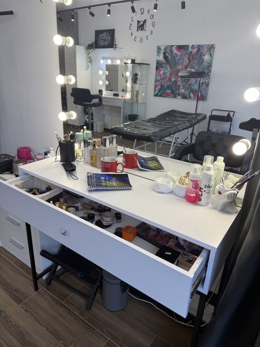 Зеркало гримерное  визажиста зеркало с лампами  3 шт