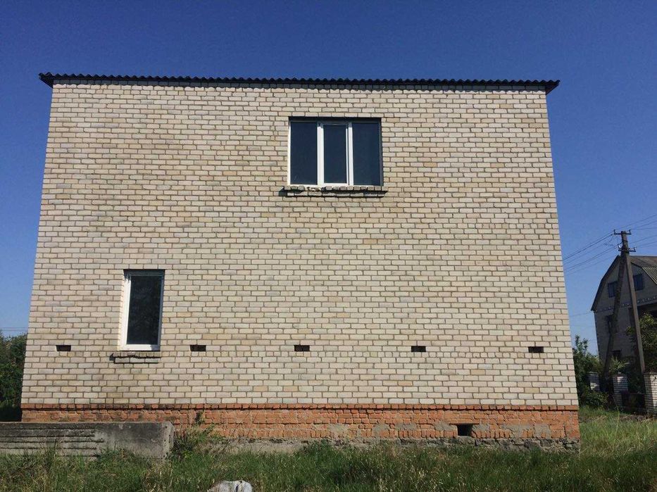 Продам будинок + земельна ділянка  14 соток