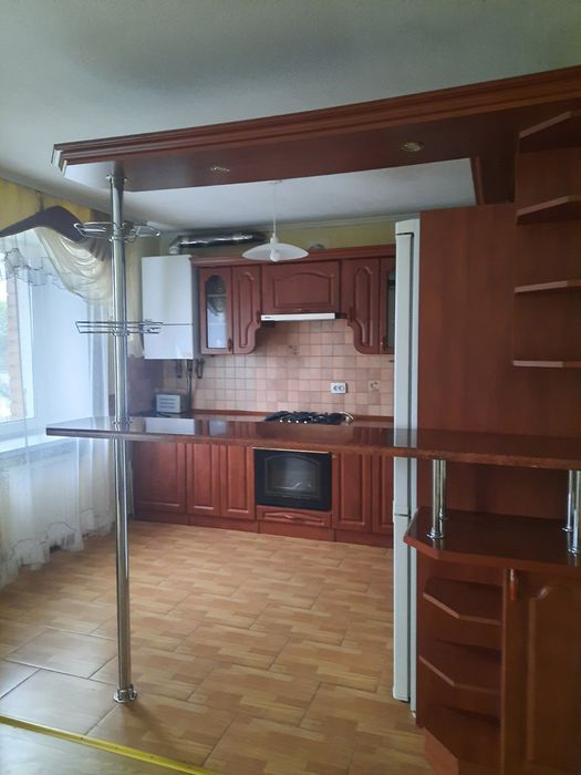 Оренда 4кім квартири + гараж