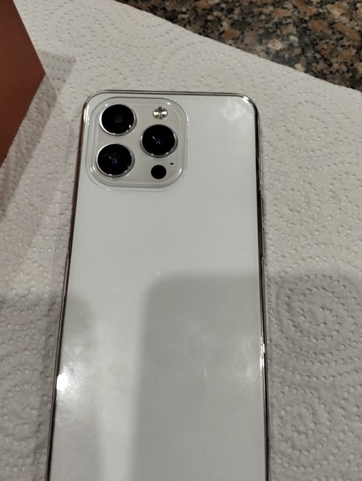 Telemóvel novo nunca usado