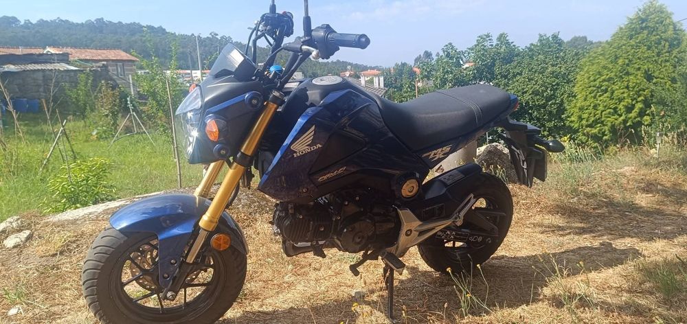 Honda MSX 125 2 lugares