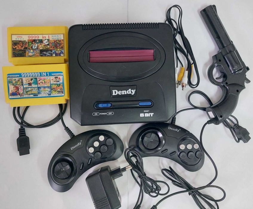 Ігрова приставка денді відмінний стан в коробці з іграми маріо танки.