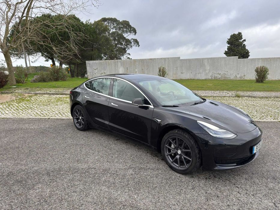Tesla Model 3 Standard Range Plus