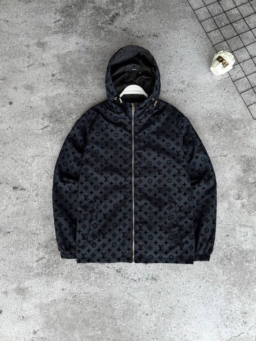 Louis Vuitton — чоловіча вітровка преміум якості