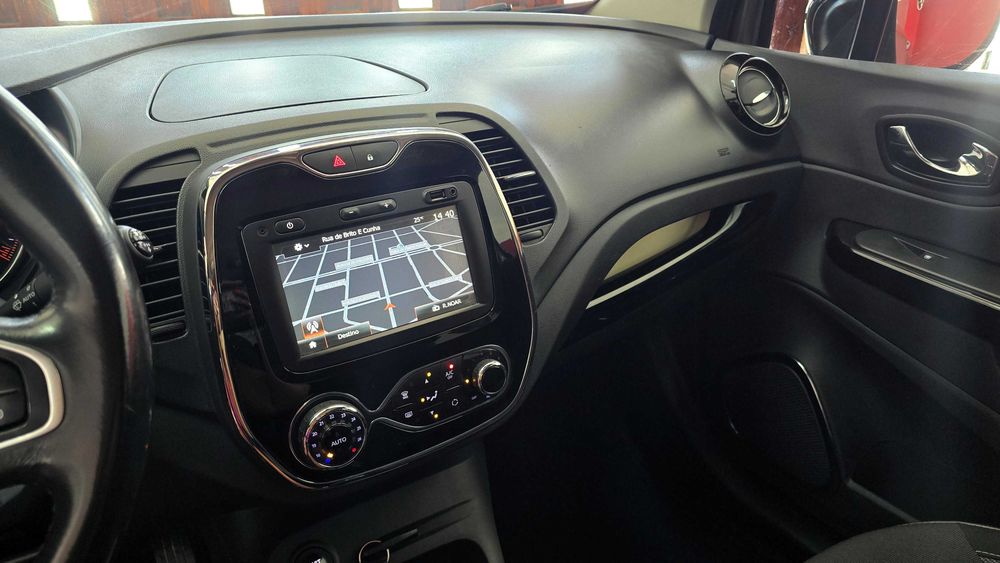Renault Captur — fotografia 9