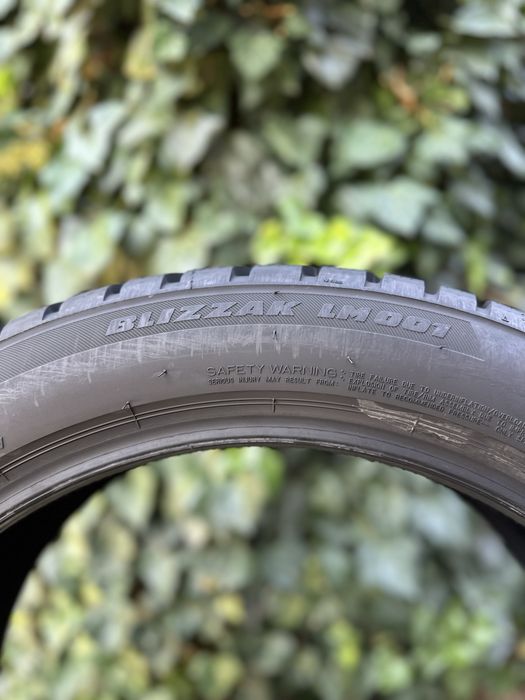 245/45 R20 Bridgestone Blizzak LM001