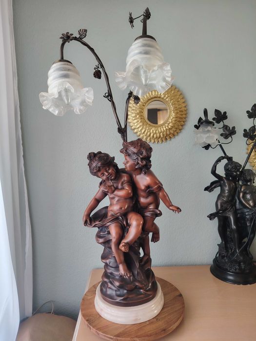 Світильник на стіл. Антикварний світильник!