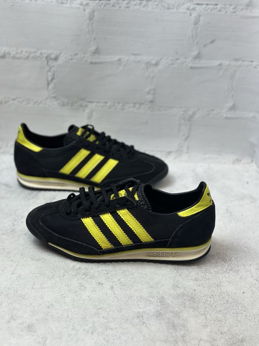 Чоловічі чорні кросівки Adidas SL 72 39p