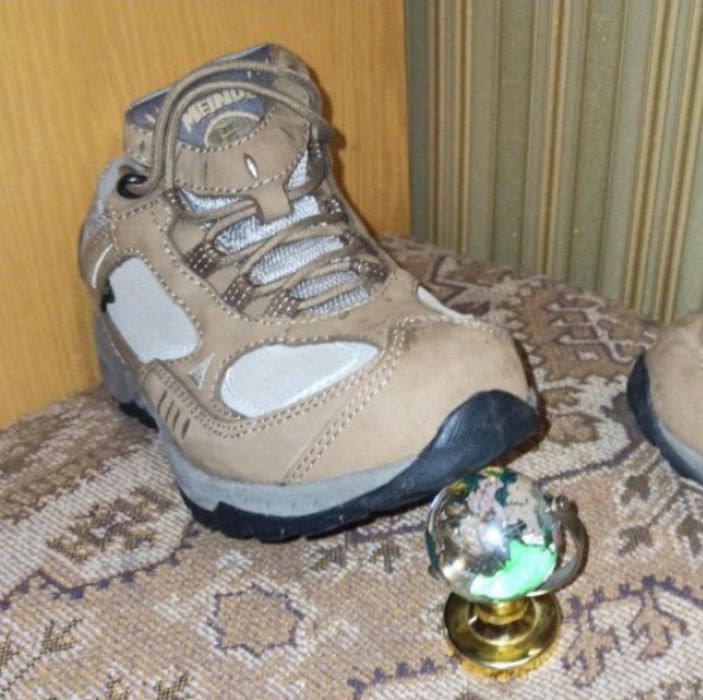 Кроссовки Meindl Newport GTX gore-tex розмір 37-38/устілка 24см, герма