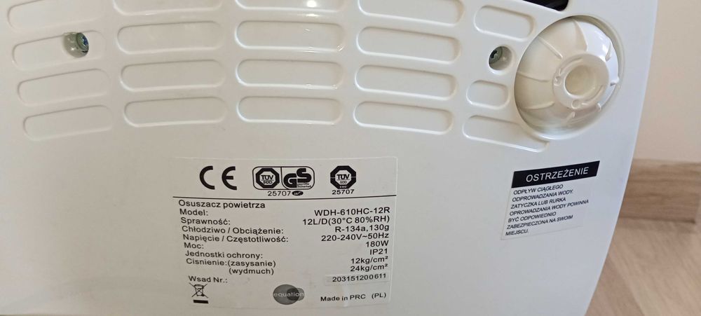 Osuszacz powietrza Equation DH-12, wydajność 12l/24h, poj. 2,5l, 20m2