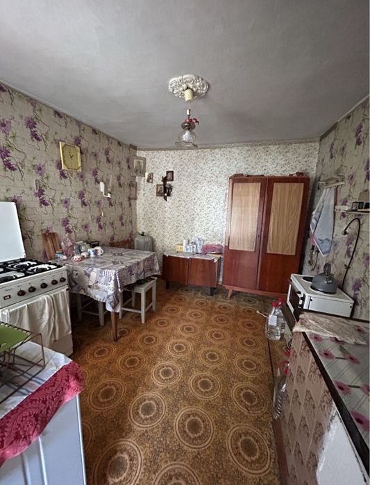 Продам срочно часть дома в центре города