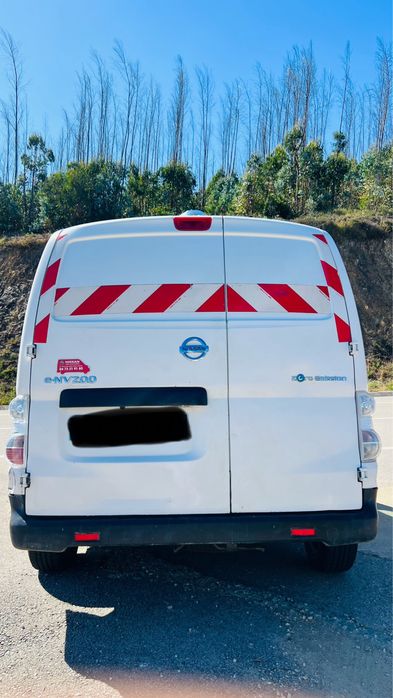 Nissan e-nv200