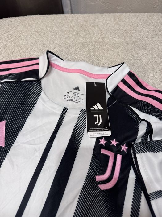 Футболка Adidas розмір S, Ювентус 2025-2026