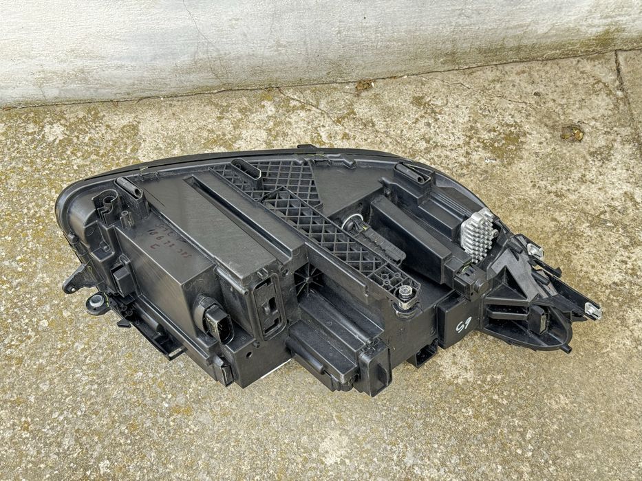 Фара Volkswagen Tiguan 2021 2022 2023 2024