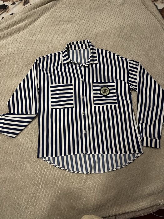 Сорочка у синю смужку