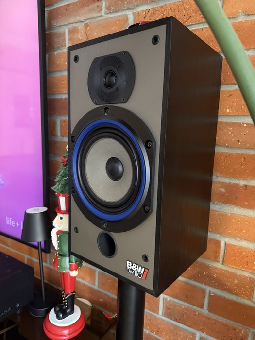 Kolumny głośniki podstawkowe Bowers & Wilkins DM110i B&W