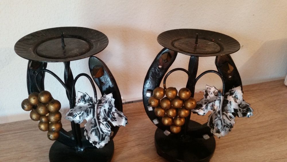 castiçais en ferro fojado tardiçao suiza cachos de uvas