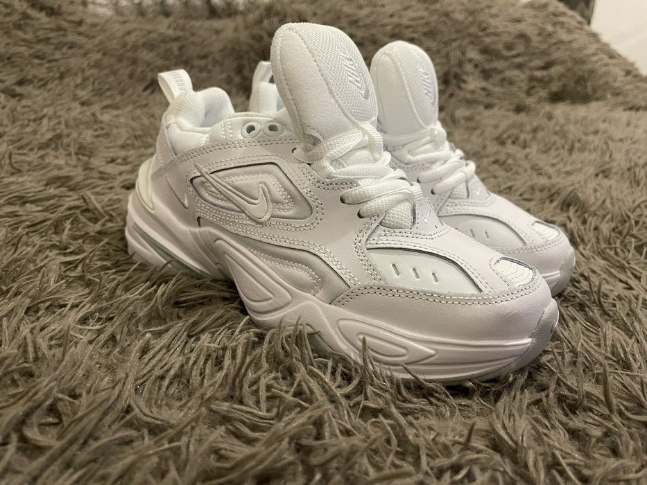 Жіночі кросівки Nike