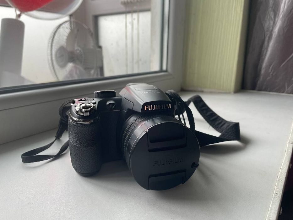 Фотоаппарат Fujifilm finePix S4500