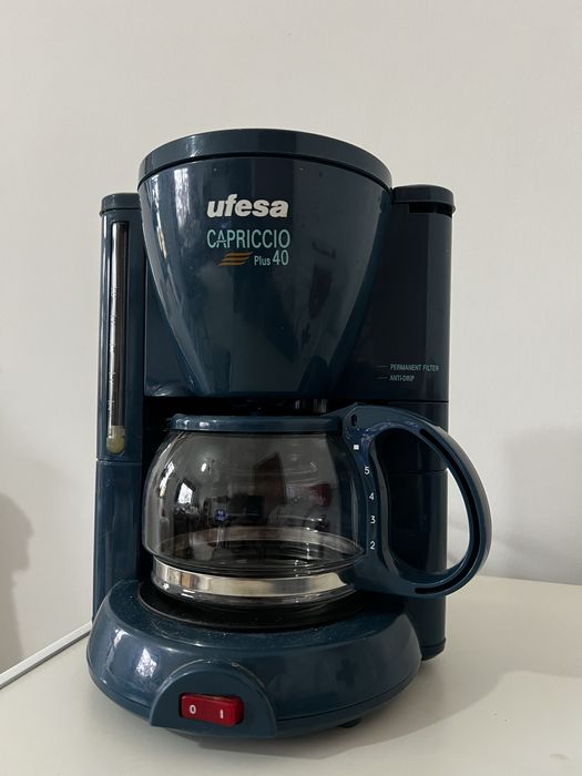 Máquina de café  Ufesa Capriccio Plus 40