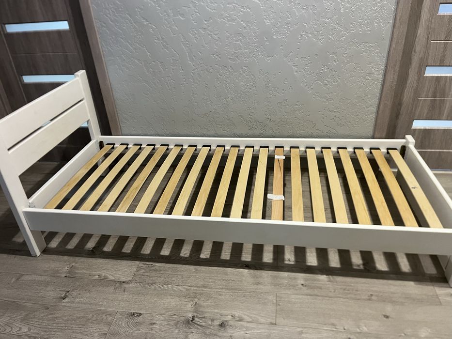 Дитяче ліжко (2штуки)