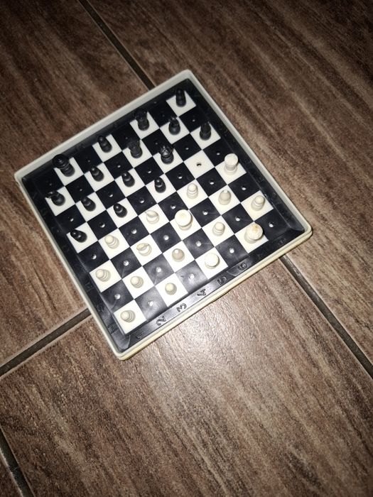 Продам ШАХИ  Мініатюрні дорожні часів срср