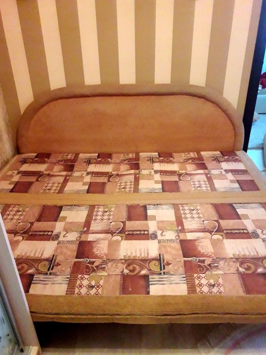 Продається розкладний диван