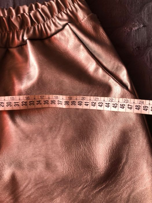 Spodnie damskie imitacja skóry 42/44