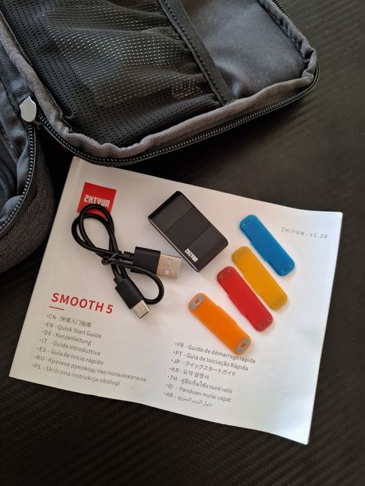Estabilizador Zhiyun Smooth 5 combo.