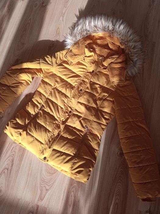 Kurtka/ Stradivarius/damska rozmiar M