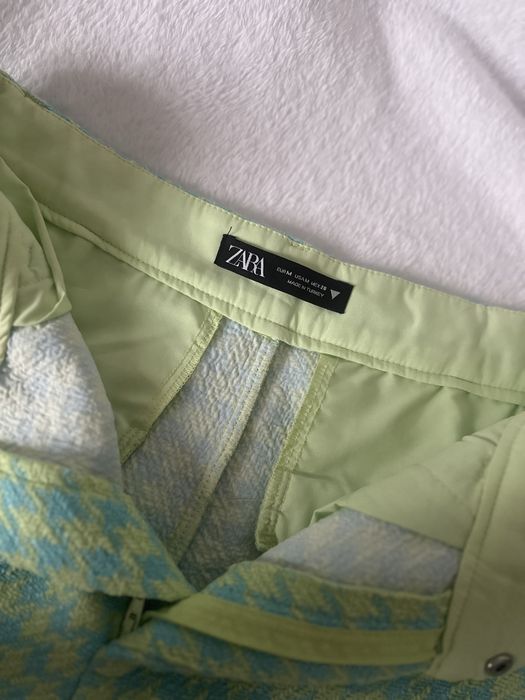 Твідові шорти жіночі Zara
